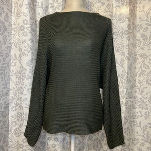 Longsleeve Knit Top